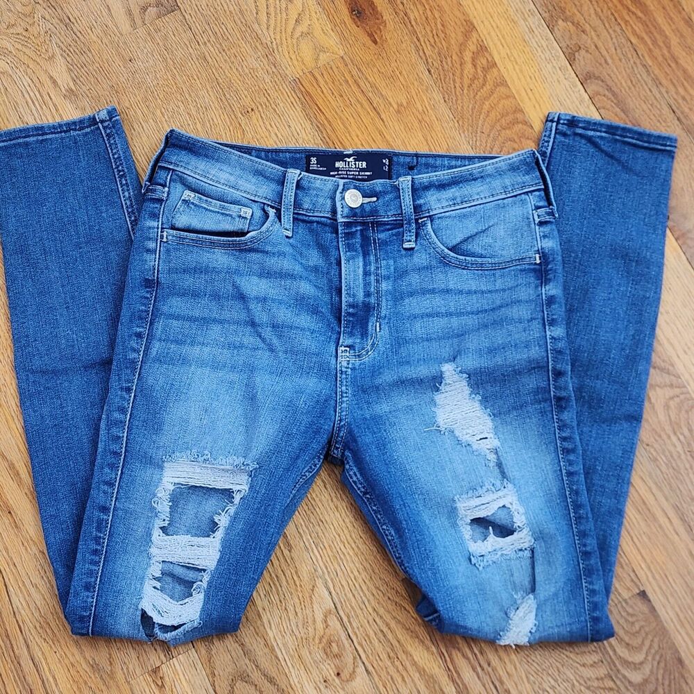 Hollister 3 Short High Rise Super Skinny Women's Jeans